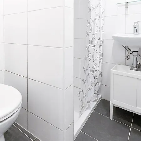 Апартаменты Alfa 3 Fuer 5 Personen L Parkplatz L Bad I Kueche L Wifi & Smarttv L Parking L Bathroom L Kitchen